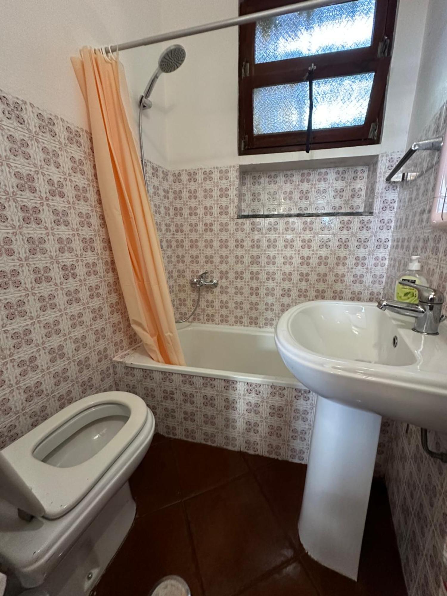 Natalie's Tiny House- 6 Minutes From The Beach! Odeceixe